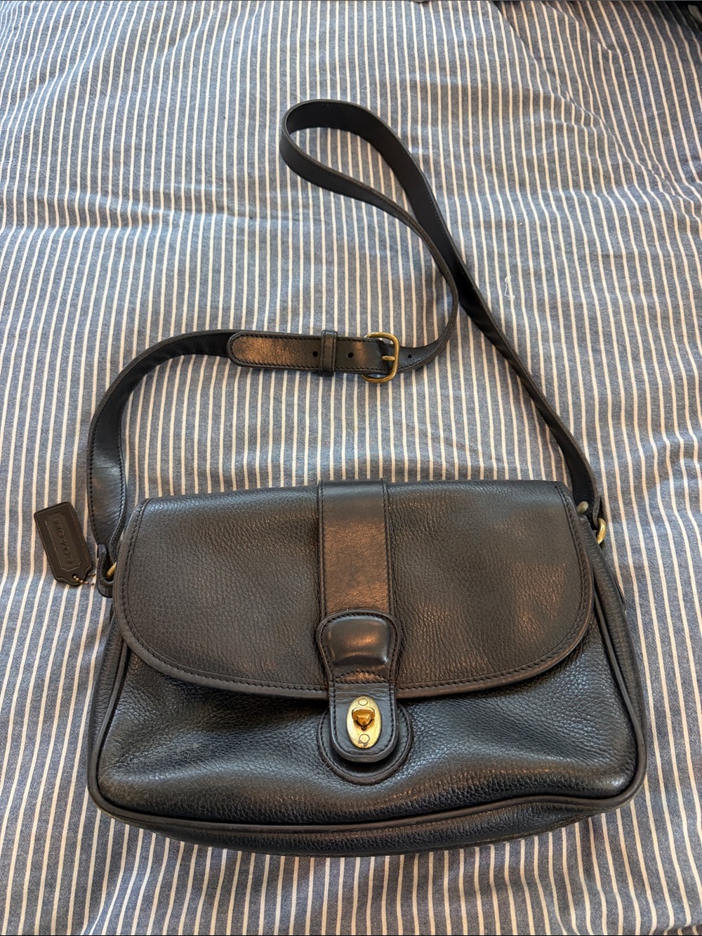 Vintage Coach Glenwood 4225 in black pebbled leather